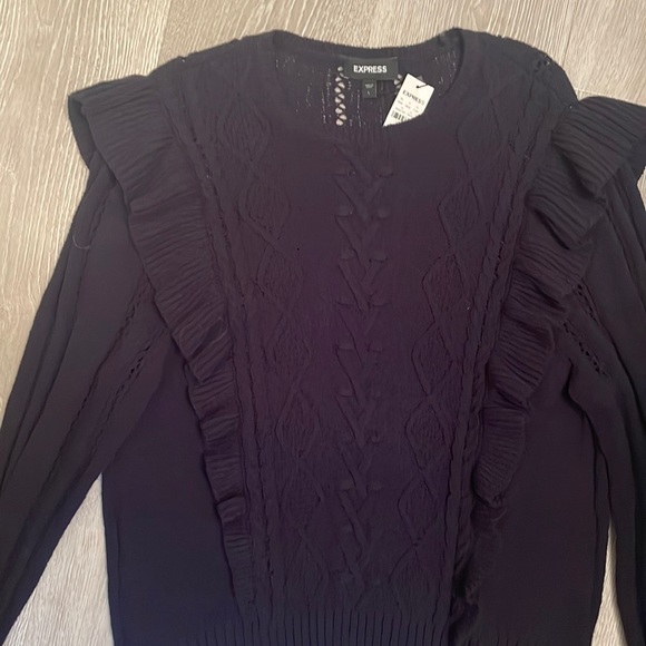 Express Sweaters - NWT beautiful navy blue  women’s Express Knit 🧶 long sleeve sweater